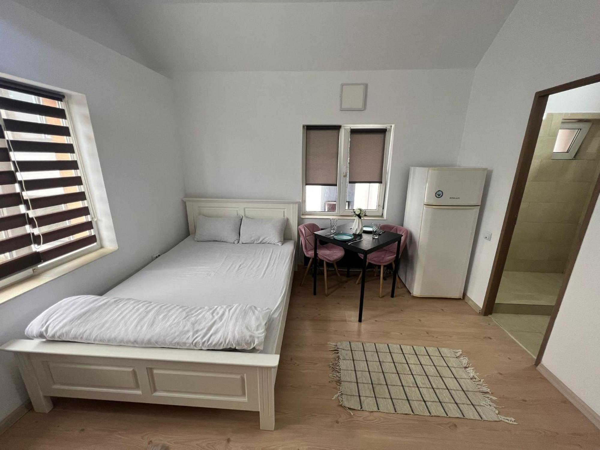 클루지나포카 Compact House 아파트 외부 사진